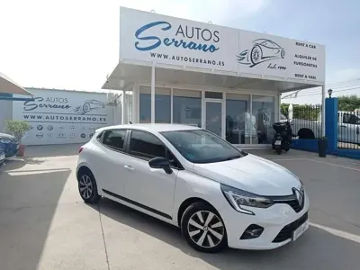 Usado Renault Clio Equilibre 101 CV (74 kW) 2022 Blanco Utilitario