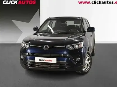 Usado SsangYong Tivoli 128 CV (94 kW) 2023 Gris SUV