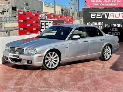 Gris Usado 2007 Jaguar XJ6 Executive Berlina | 11.990 €