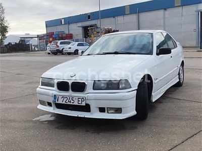 Usado BMW 325 143 CV (105 kW) 1994 Blanco Berlina