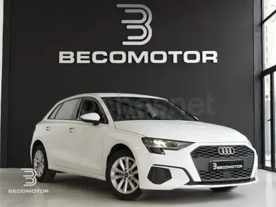 Usado Audi A3 110 CV (80 kW) 2021 Blanco Berlina