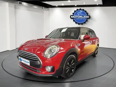 Usado Mini Clubman 102 CV (75 kW) 2016 Granate Familiar