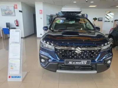 Usado Suzuki SX4 S-Cross 129 CV (94 kW) 2024 Azul SUV