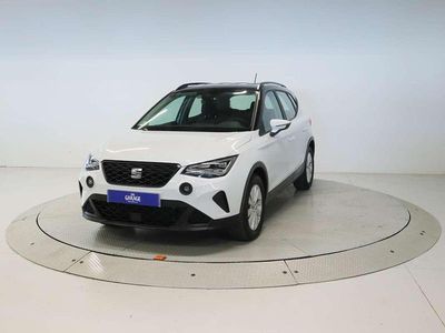 Usado Seat Arona Style 110 CV (80 kW) 2021 Blanco SUV