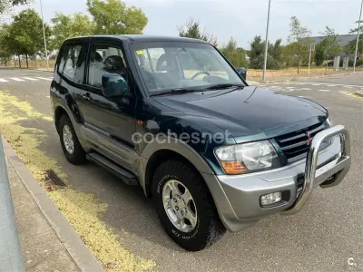 Usado Mitsubishi Montero 165 CV (121 kW) 2002 Verde SUV