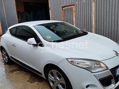 Blanco Usado 2009 Renault Mégane Dynamique Berlina | 6200 € (Precio justo)