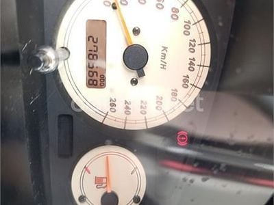 Usado Rover 45 101 CV (74 kW) 2004 Gris / plata Berlina