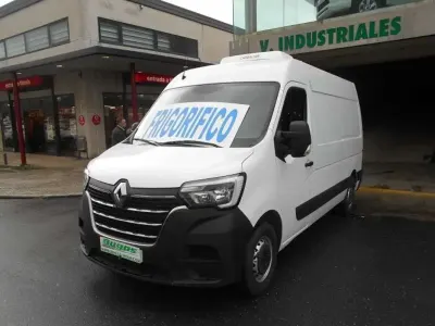 Usado Renault Master 135 CV (99 kW) 2022 Blanco Monovolumen