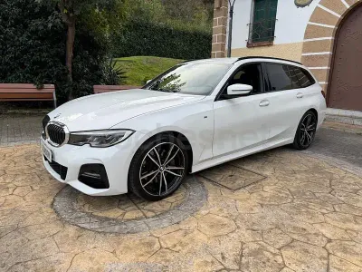 Begagnad BMW 330 286 HK (210 kW) 2022 Vit Kombi