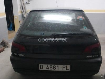 Verde Usado 1995 Peugeot 306 Berlina | 1800 €