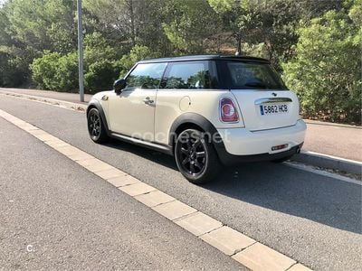 Usado Mini Cooper Coupé 122 CV (89 kW) 2011 Beige Coupe