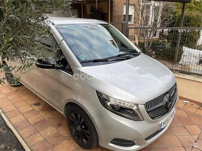 Usado Mercedes V250 Avantgarde 204 CV (150 kW) 2015 Gris / plata Monovolumen