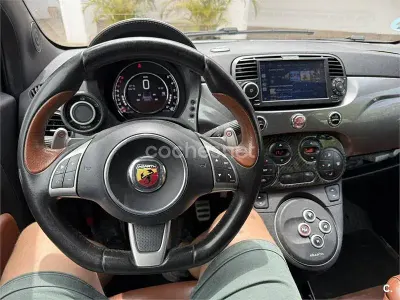 Usado Abarth 595C Turismo 160 CV (117 kW) 2015 Gris / plata Descapotable