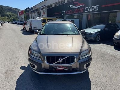 Marrón Usado 2010 Volvo XC70 Momentum SUV | 4990 €