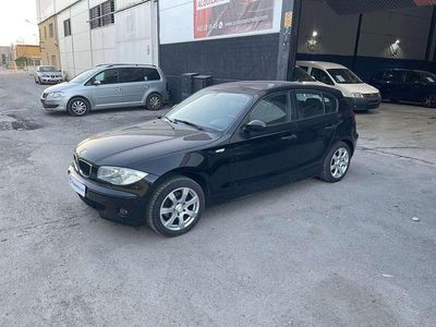Usado BMW 116 114 HP (83 kW) 2006 Preto Citadino