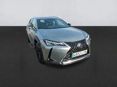 Usado Lexus UX Business Edition 184 CV (135 kW) 2022 Beige SUV