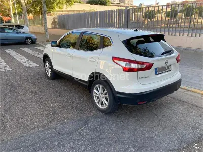 Usado Nissan Qashqai Acenta 110 CV (80 kW) 2017 Blanco SUV