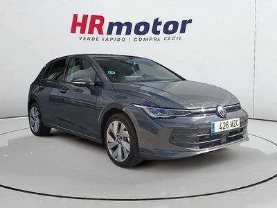 Negro Usado 2021 VW Golf VIII Life | 25.699 €