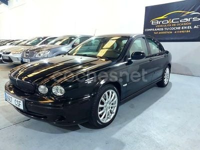 Negro Usado 2004 Jaguar X-type Executive Berlina | 2999 € (Precio justo)