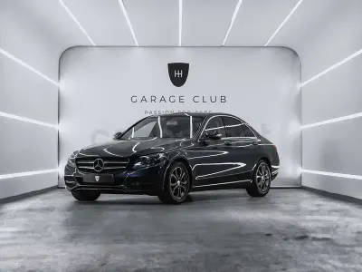 Usado Mercedes C180 120 CV (88 kW) 2015 Gris / plata Berlina