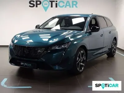 Usado Peugeot 308 SW Allure 131 CV (96 kW) 2023 Azul Familiar