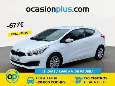 Blanco Usado 2016 Kia Ceed Utilitario | 8473 € (Buen precio)