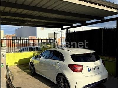 Begagnad Mercedes A200
