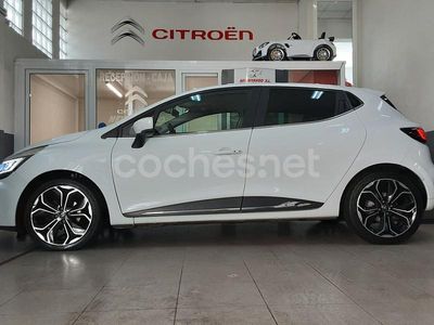 Usado Renault Clio IV Zen 90 CV (66 kW) 2018 Blanco Berlina