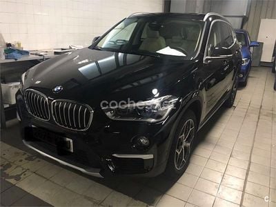 Käytetty BMW X1 150 HP (110 kW) 2017 Musta Katumaasturi