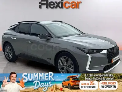 Usado DS Automobiles DS4 Crossback Trocadero 130 CV (95 kW) 2023 Gris / plata SUV