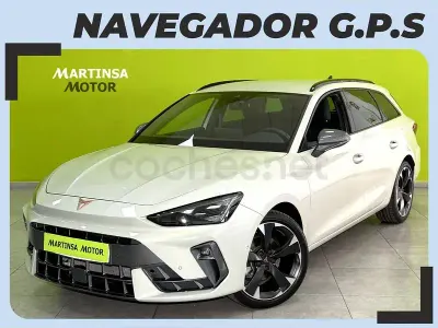 Usado Cupra Leon 150 CV (110 kW) 2025 Beige Familiar