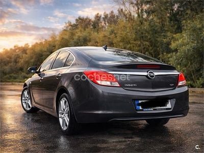 Gris / plata Usado 2009 Opel Insignia Cosmo Berlina | 5500 € (Precio justo)