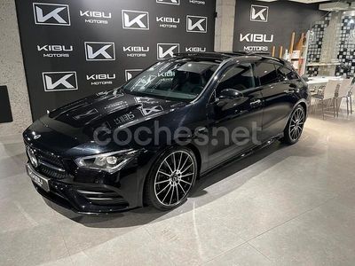 Usado Mercedes CLA220 Shooting Brake 190 CV (139 kW) 2021 Negro Familiar