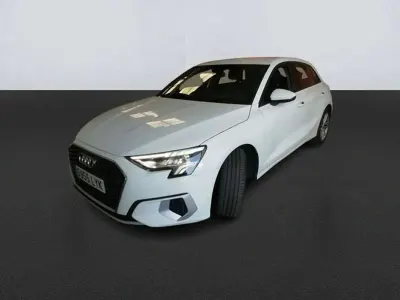 Usado Audi A3 Sportback Advanced 116 CV (85 kW) 2022 Blanco Utilitario