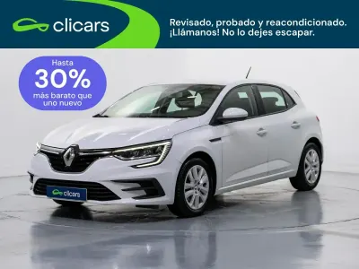 Usado Renault Mégane II Intens 115 CV (84 kW) 2022 Blanco Berlina
