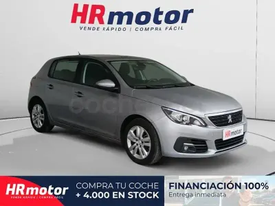 Usado Peugeot 308 Allure 110 CV (80 kW) 2020 Gris / plata Berlina