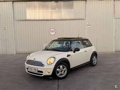 Usado Mini Cooper D 110 CV (80 kW) 2007 Blanco Utilitario