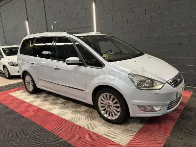 Begagnad Ford S-MAX