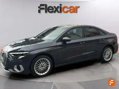 Usado Audi A3 Advanced Plus 116 HP (85 kW) 2020 Cinzento Sedan