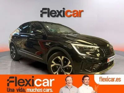 Usado Renault Arkana Techno 140 CV (102 kW) 2024 Negro SUV