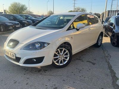 Usado Seat Leon Sport 125 CV (91 kW) 2011 Blanco Utilitario