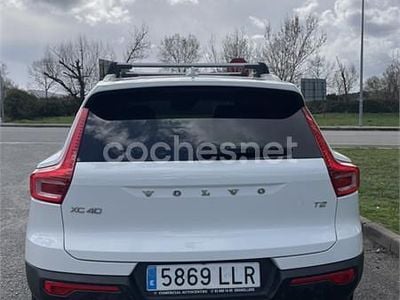 Usado Volvo XC40 Momentum 156 CV (114 kW) 2020 Blanco SUV