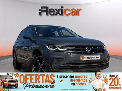 Usado VW Tiguan Life 150 CV (110 kW) 2022 Gris SUV
