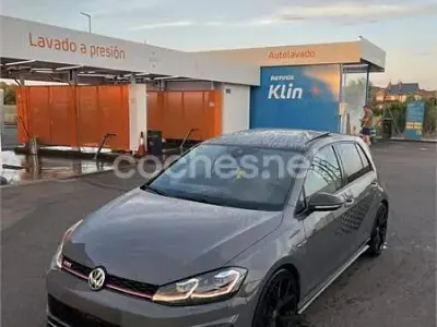 Usado VW Golf VII GTI 290 CV (213 kW) 2019 Gris / plata Berlina