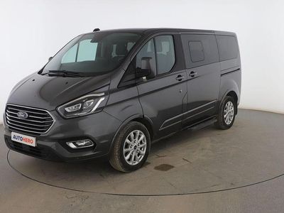 Gris Usado 2022 Ford Tourneo Titanium Monovolumen | 34.599 € (Caro)