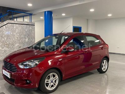 Rojo Usado 2018 Ford Ka Plus Ultimate Utilitario | 10.490 € (Precio justo)