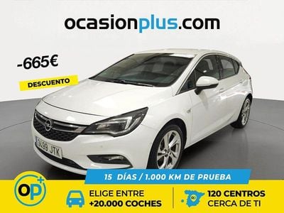 Usado Opel Astra Dynamic 105 CV (77 kW) 2016 Blanco