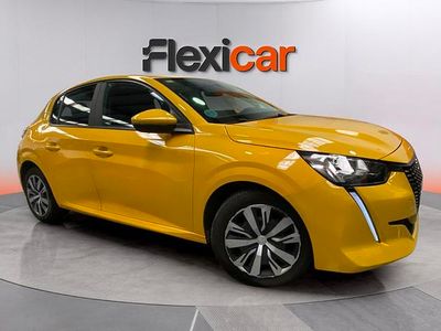 Usado Peugeot 208 Active 100 CV (73 kW) 2020 Amarillo Utilitario