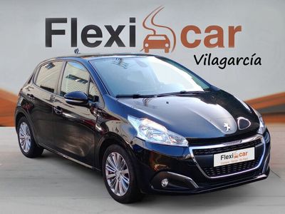 usado Peugeot 208 3P STYLE 1.2L PureTech 60KW (82CV) Gasolina en Flexicar Vilagarcía