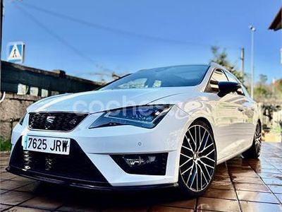 Usado Seat Leon ST FR 150 CV (110 kW) 2016 Blanco Familiar